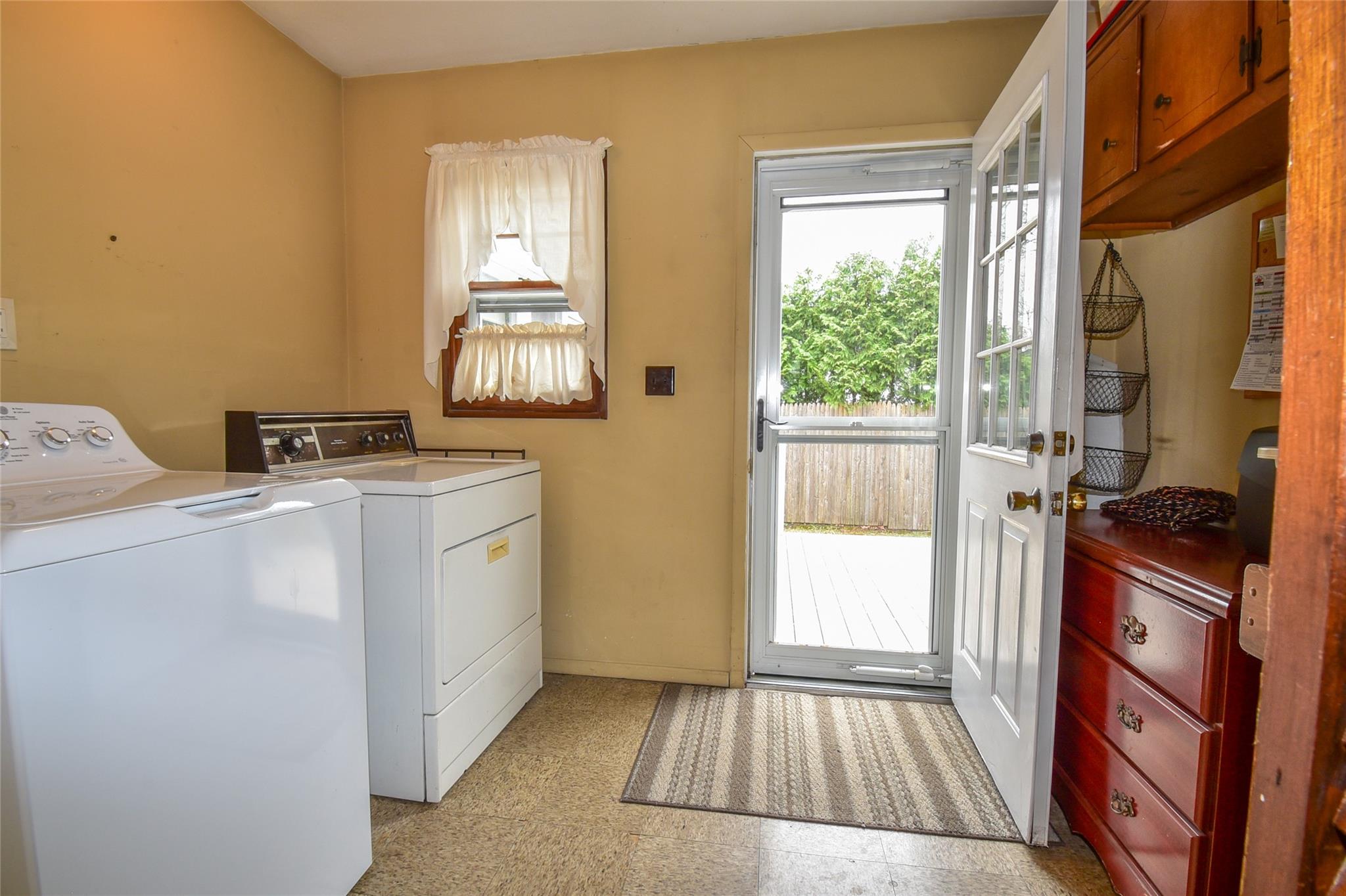 56 Colony Road, Port Jefferson Station, Florida image 11