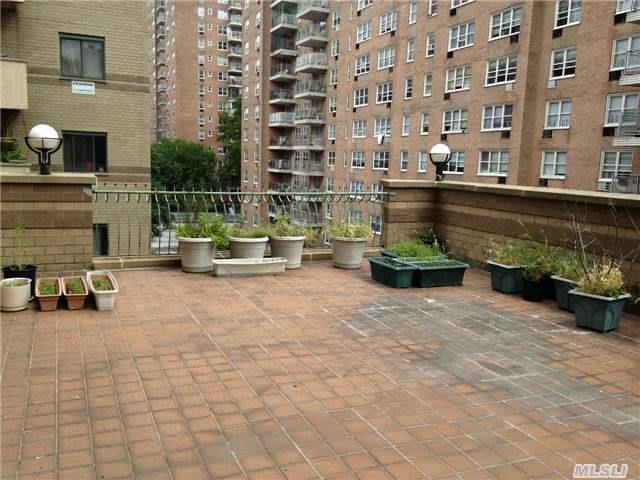 42-31 Colden Street #F3E/3G, Flushing, New York image 9