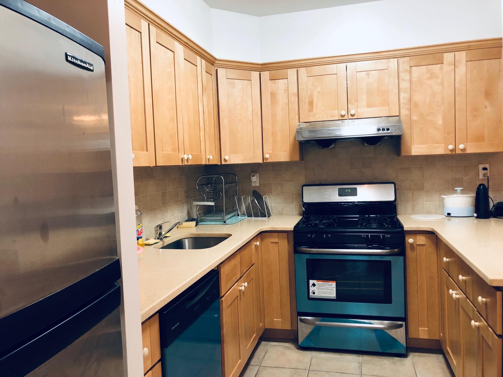 42-31 Colden Street #F3E/3G, Flushing, New York image 3