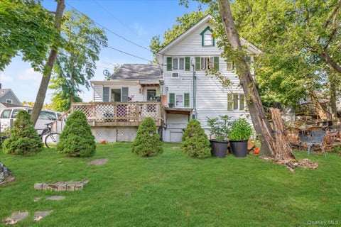 Multifamily For Sale - 12 Beech Court<br/> Glen Cove, NY 11542