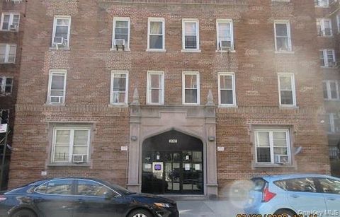 Homes For Sale - 2081 Cruger Avenue #4 O<br/> Bronx, NY 10462