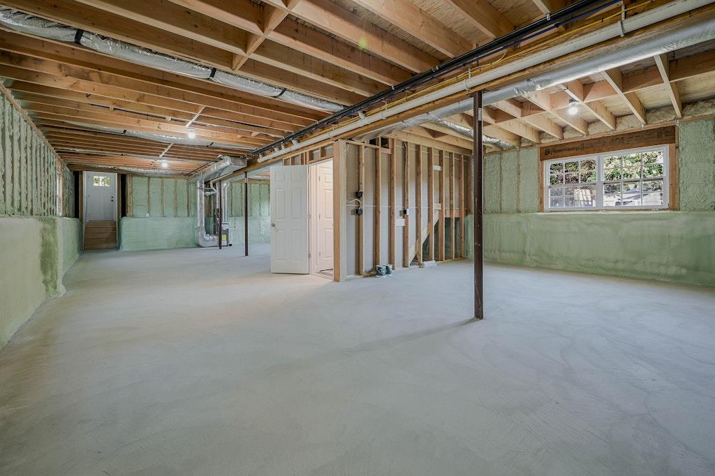 61 Margaret Drive, Coram, New York image 12