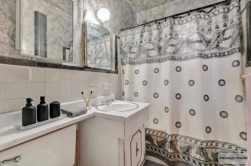 26-20 141st Street 2G