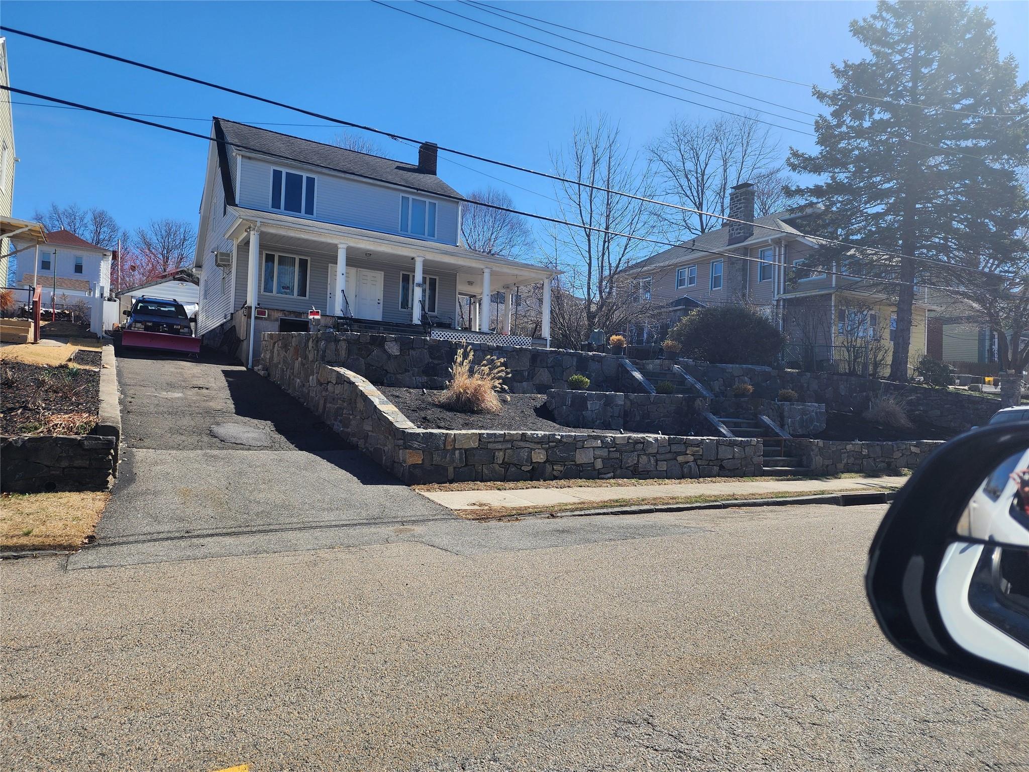 47 Grandview Avenue, Dobbs Ferry, New York image 2