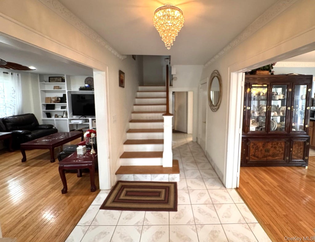 Photo of 36 Earle Place, New Rochelle, NY 10801 (MLS # 1019248)