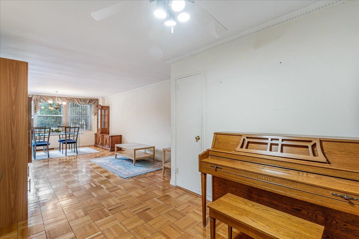 211-40 18TH Avenue 1J