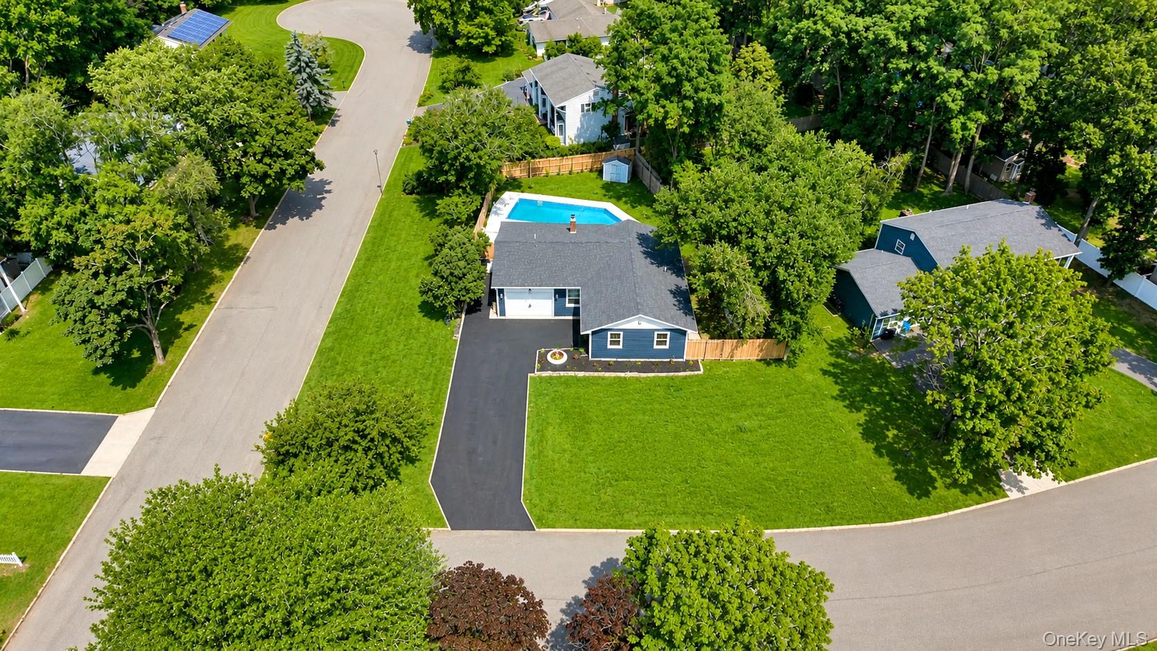 1 Martin Court - Photo 3
