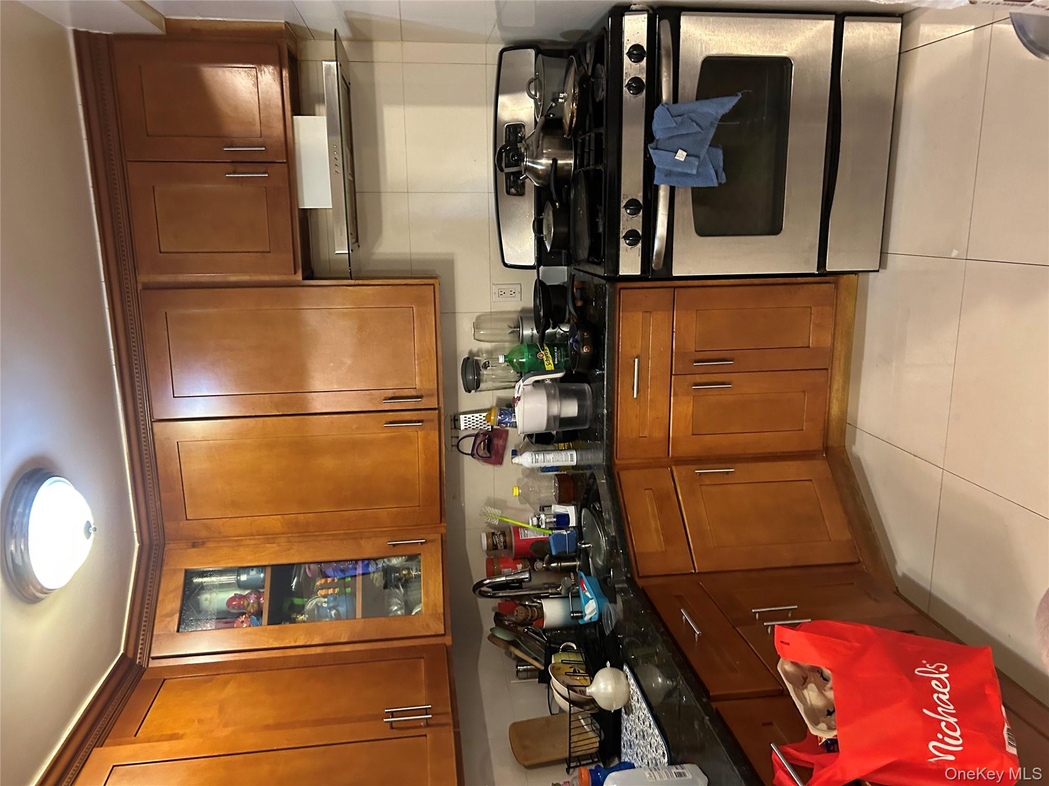 9115 lamont Avenue 2 G