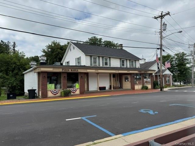 9 Main Street