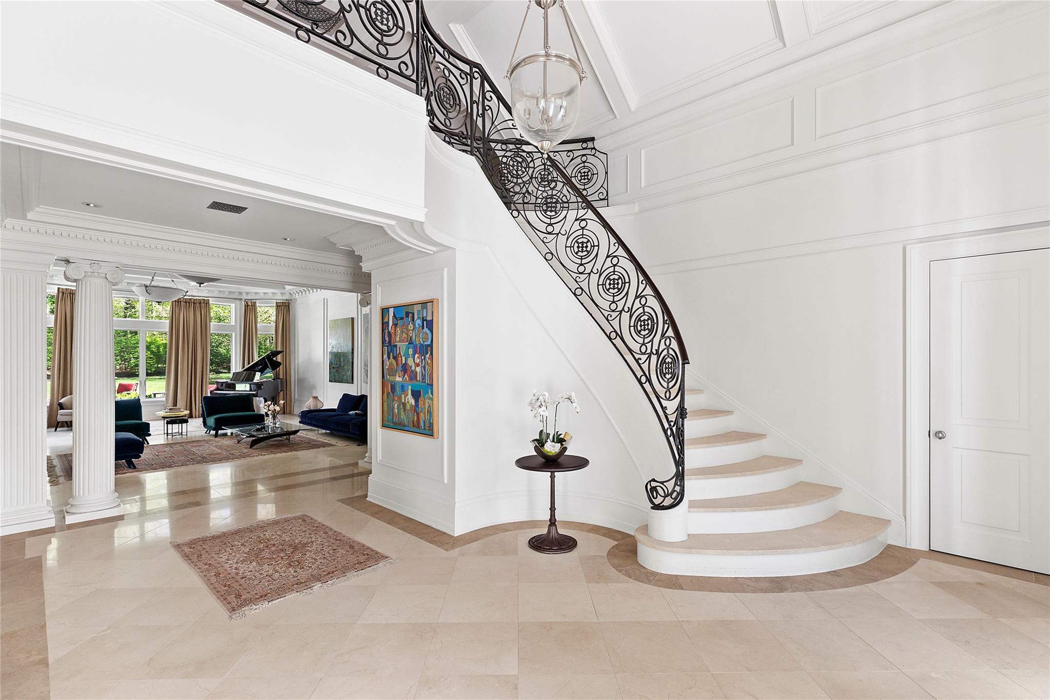 10 Evans Drive