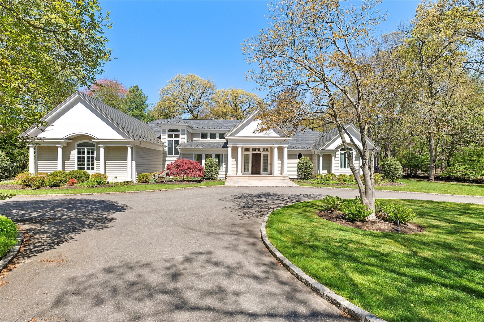 10 Evans Drive