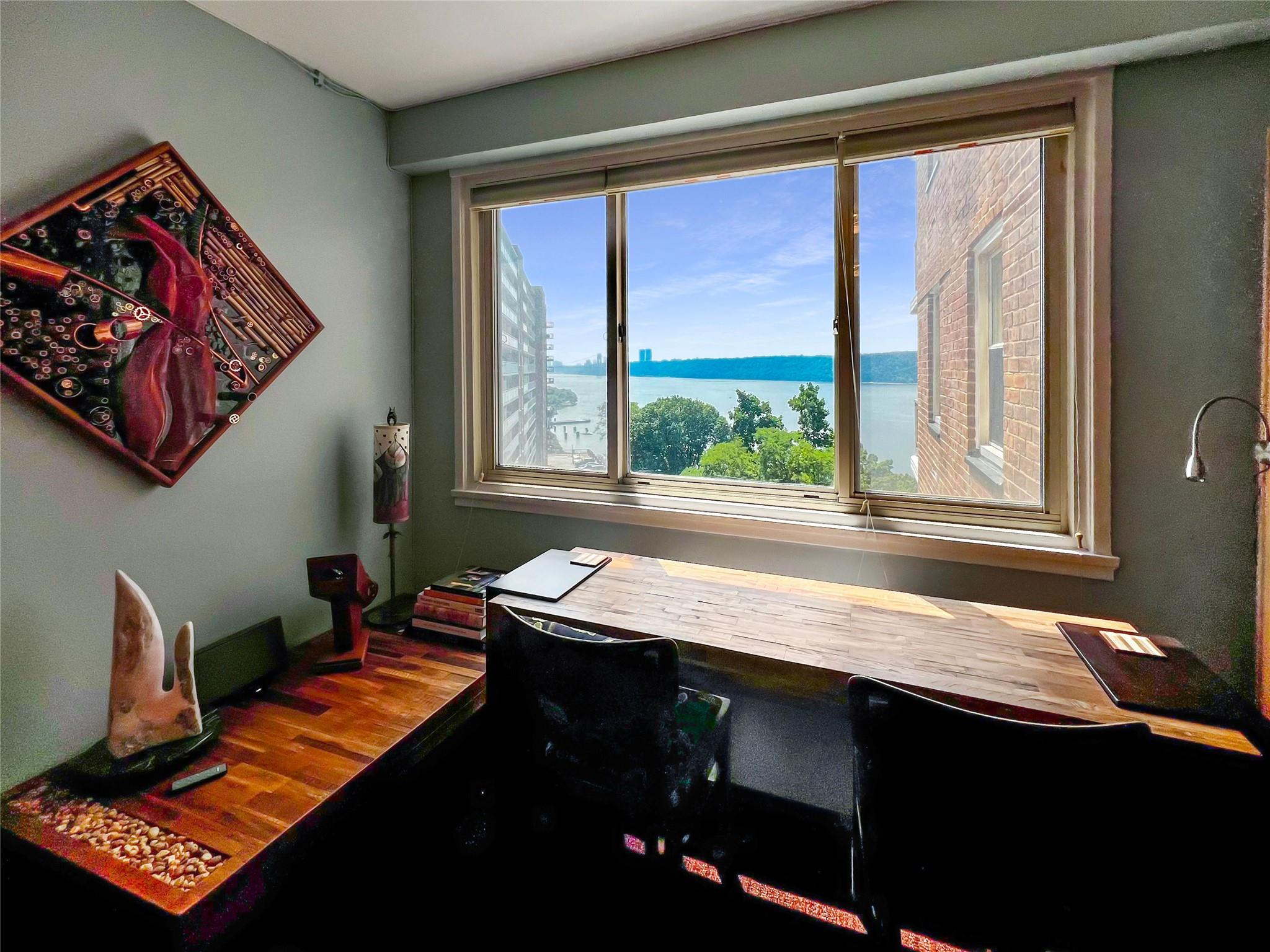 Palisade Avenue 7K, Bronx, New York - 1 Bedrooms  
1 Bathrooms  
4 Rooms - 