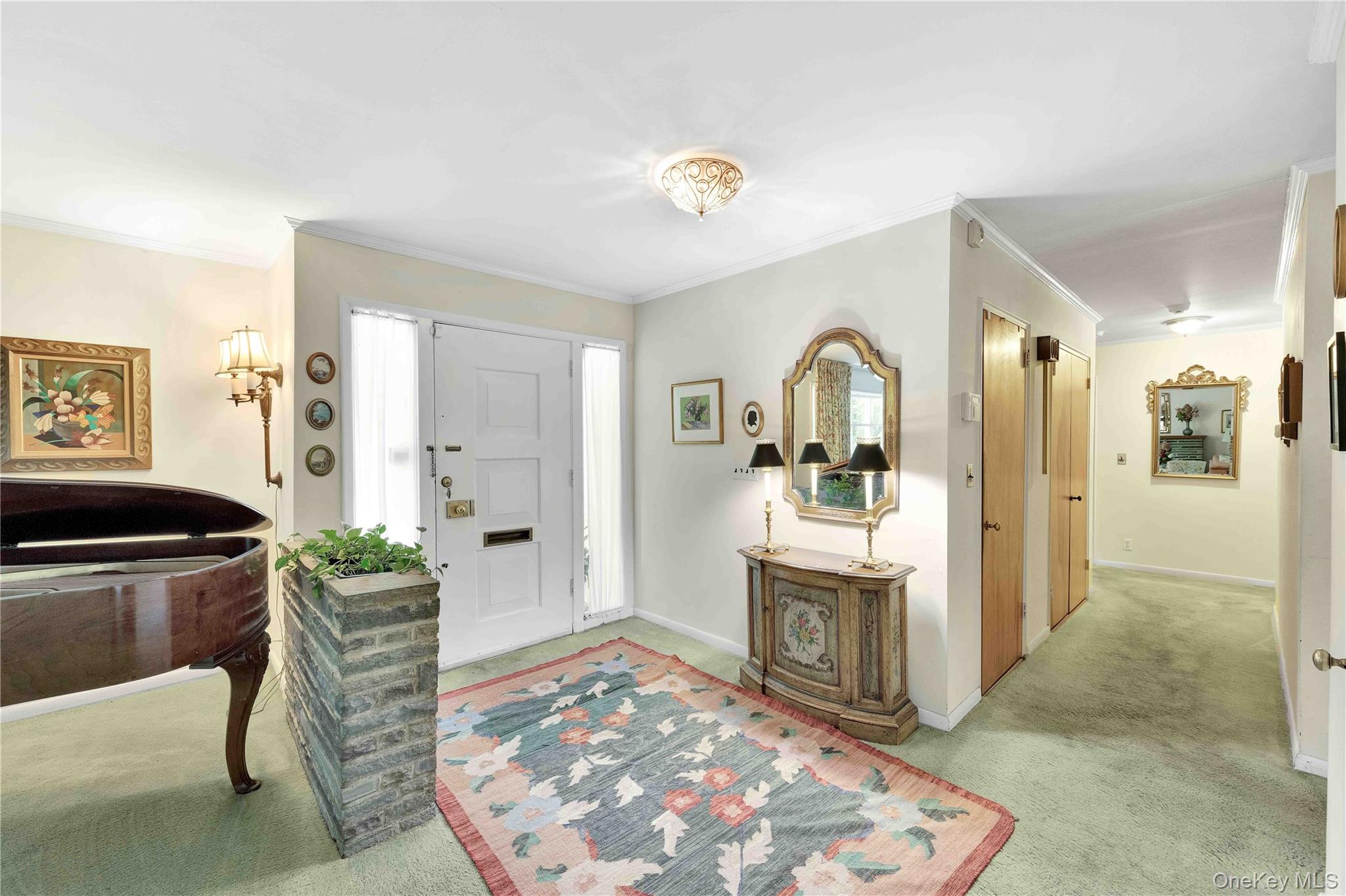 2 Bonnie Briar Lane