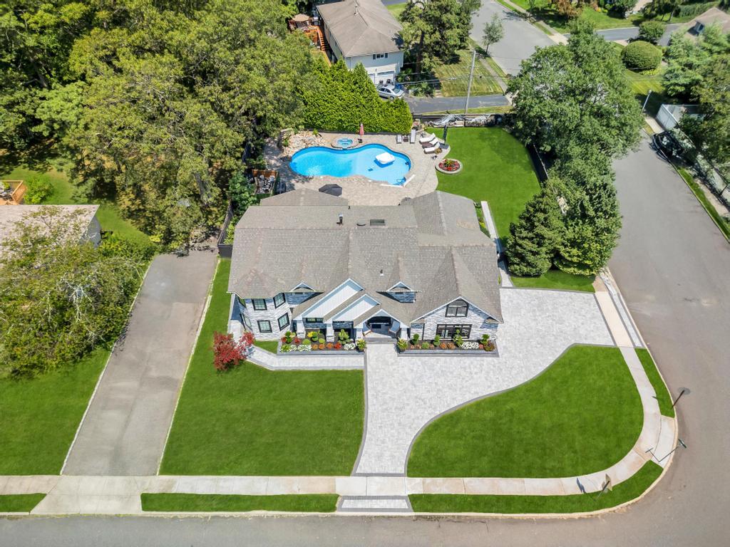 54 Pine Hill Lane