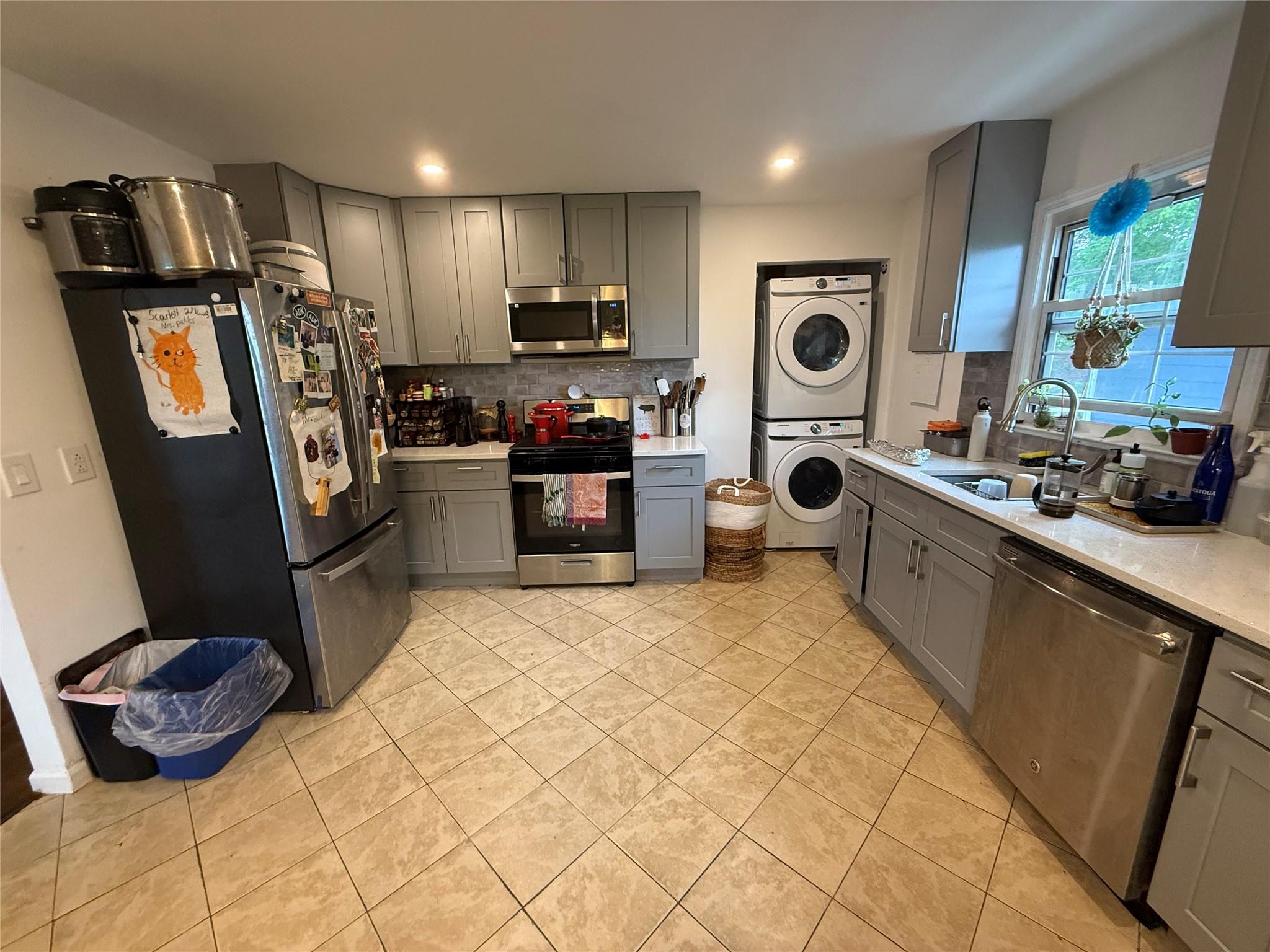 94 Washington Avenue N 2
