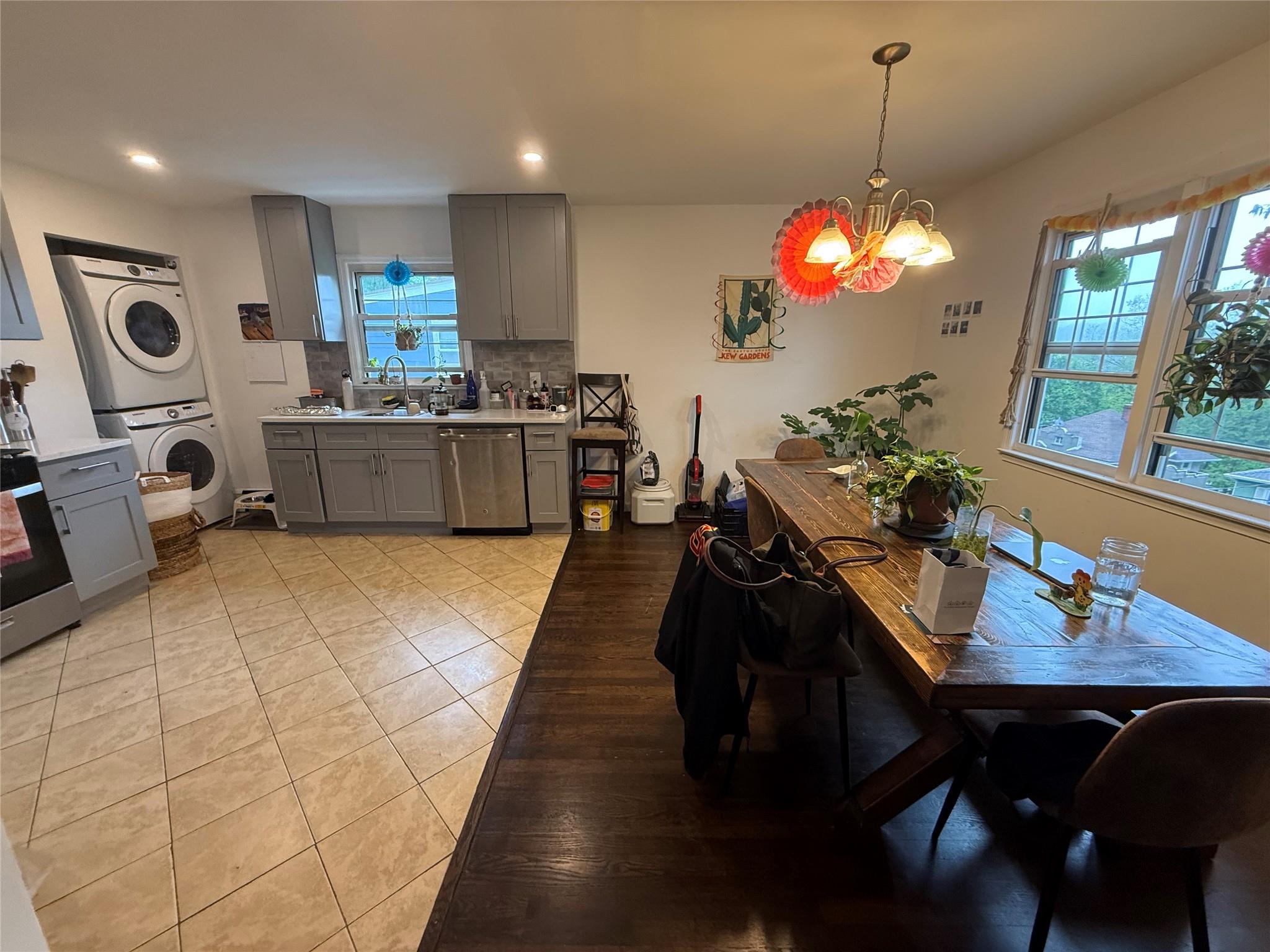 94 Washington Avenue N 2