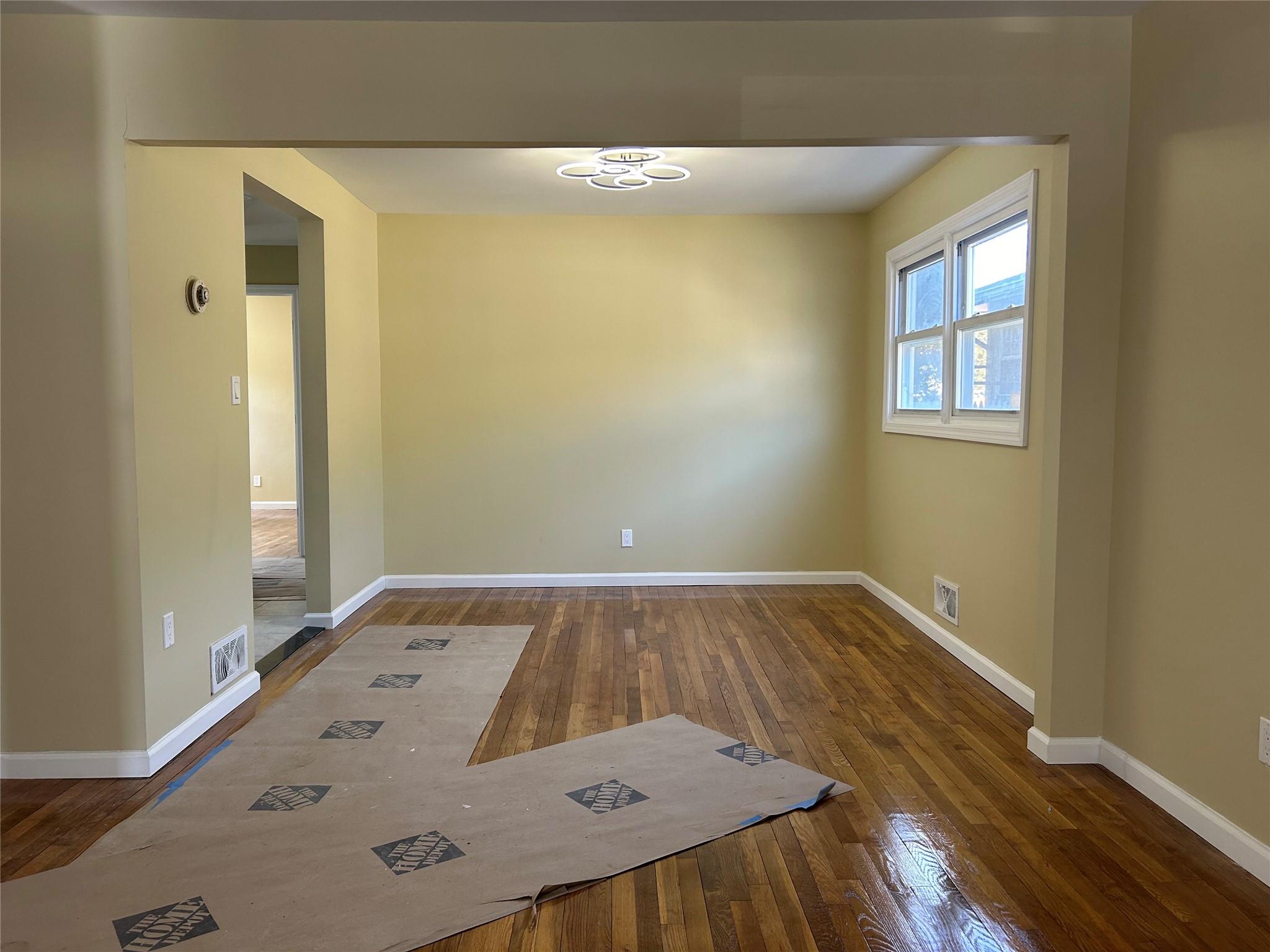 470 Coolidge Avenue, Rockville Centre, New York image 13