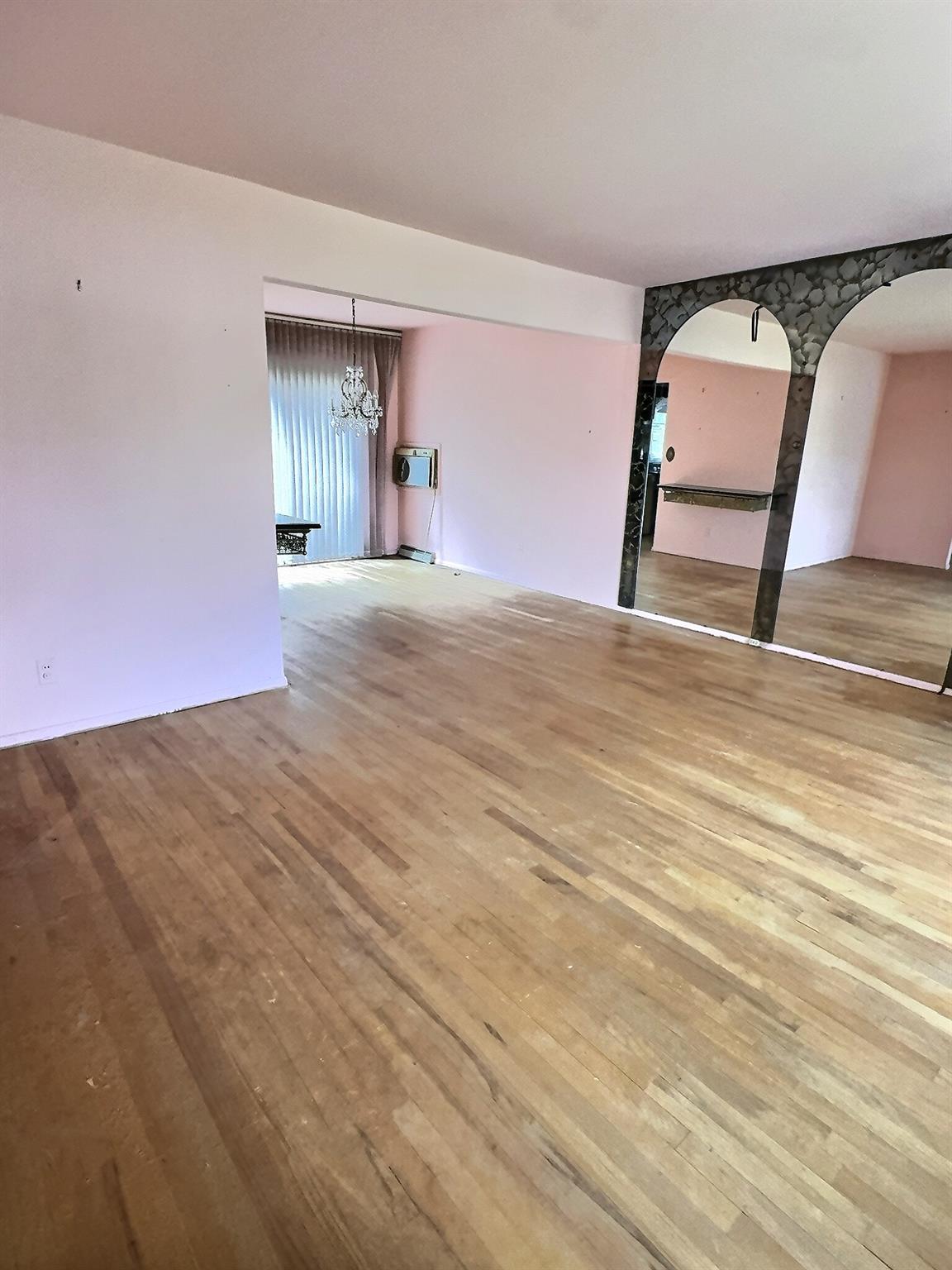 176 Quaspeck Boulevard, Valley Cottage, New York image 2