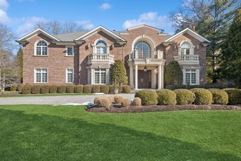 168 Noye Lane Woodsburgh NY 11598