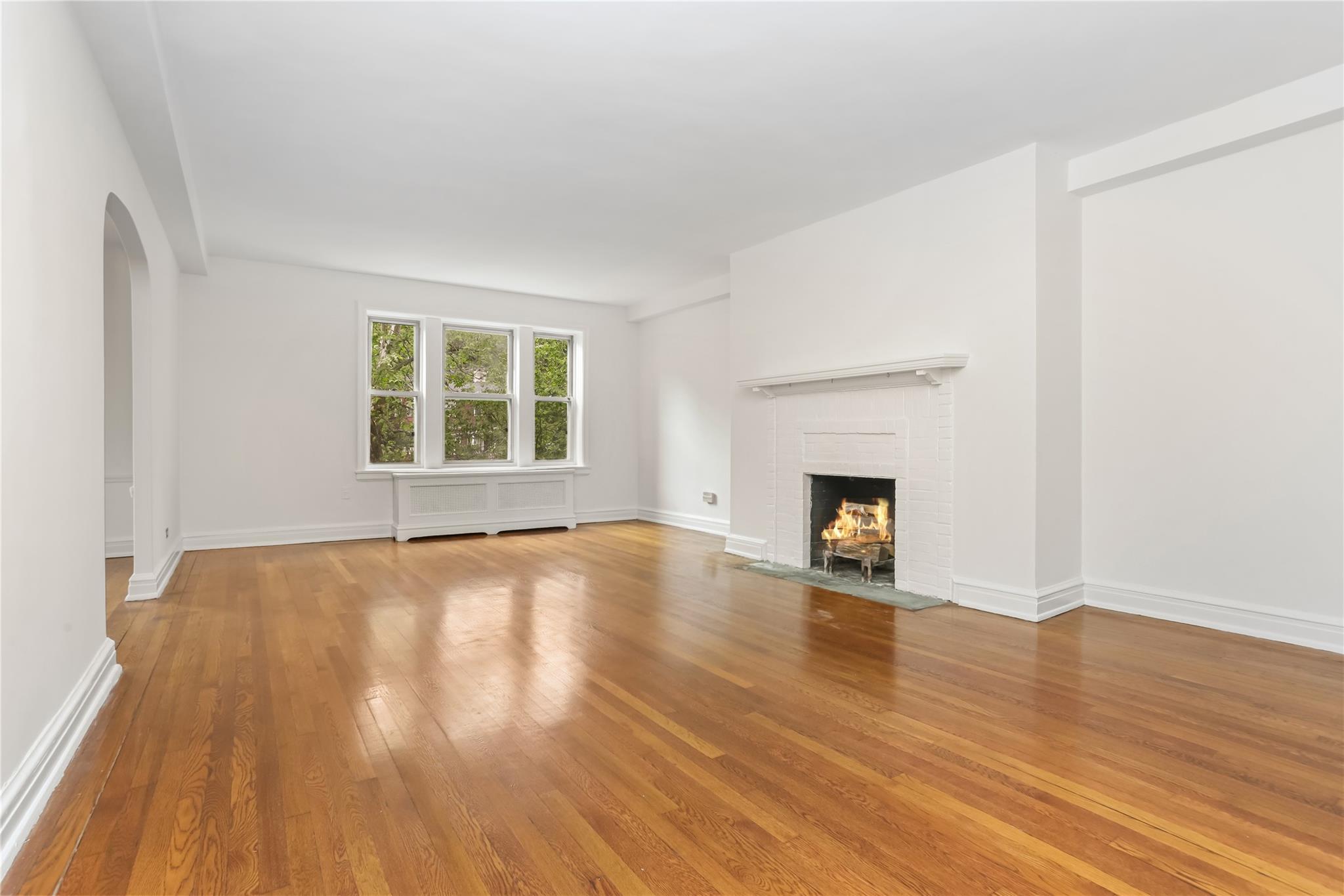 280 Bronxville Road #6M, Bronxville, New York image 2