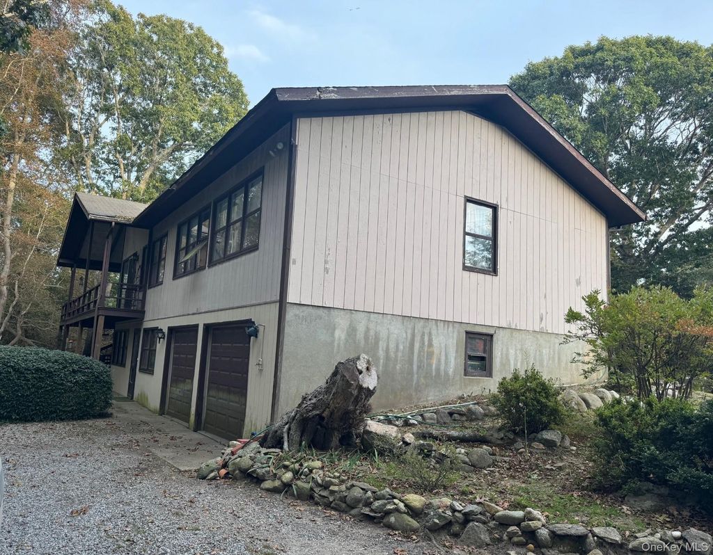 Photo of 70 Fairview Avenue, Montauk, NY 11954 (MLS # 928495)