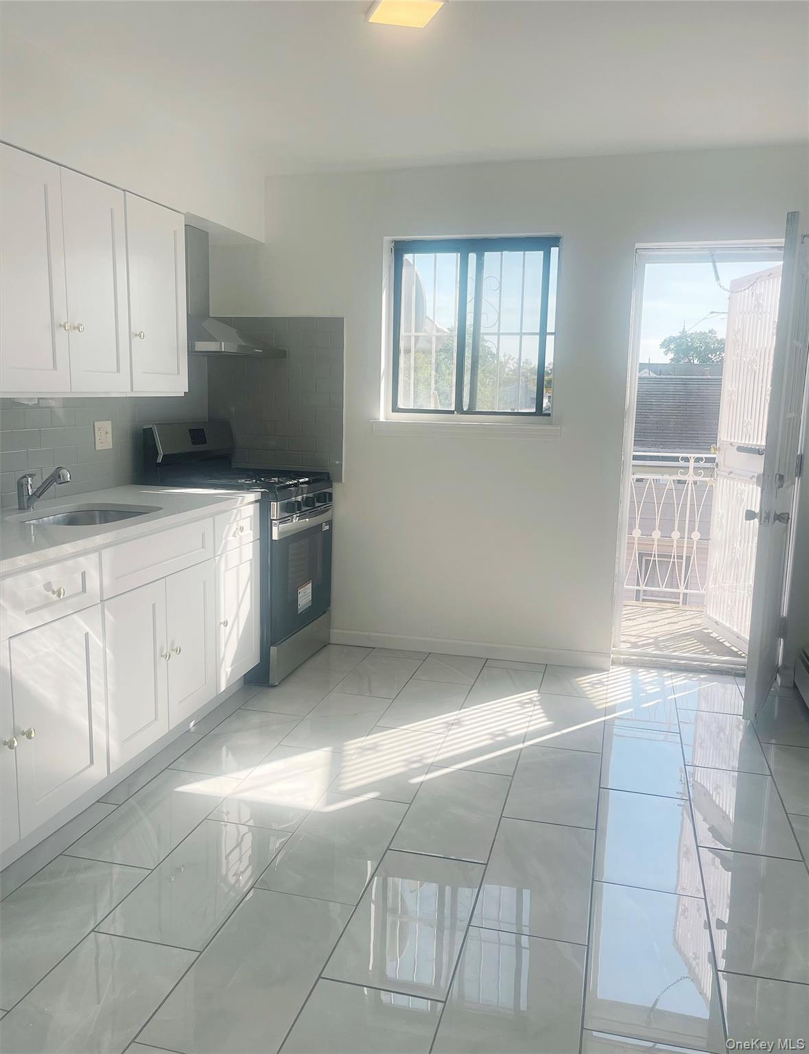 18-11 123rd Street 4F