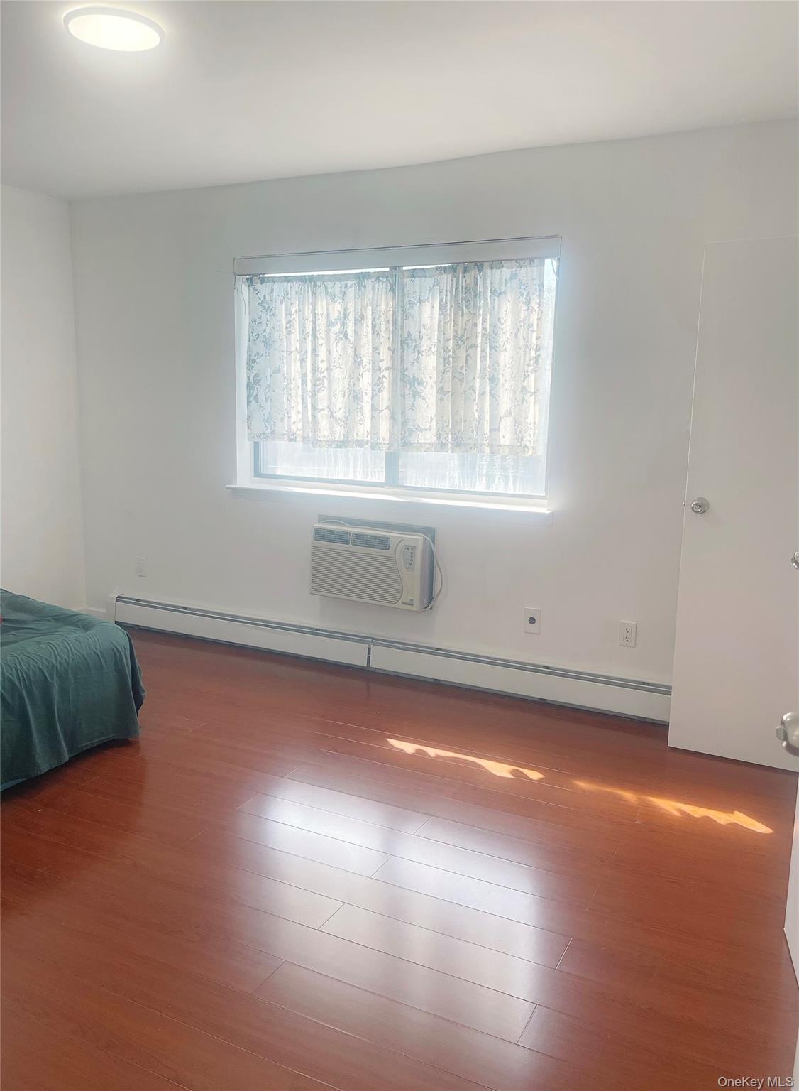 18-11 123rd Street 4F