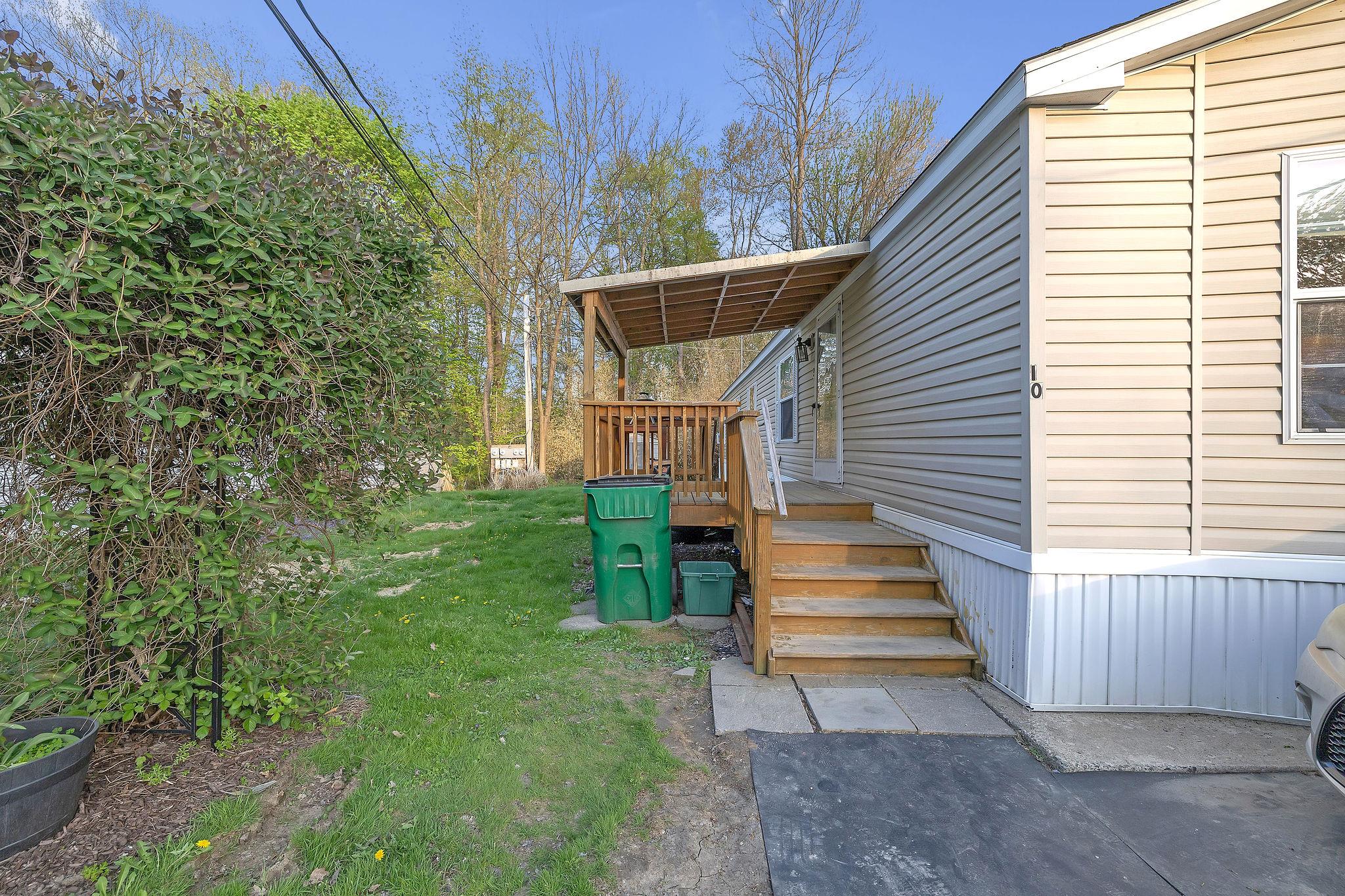 10 Fords Lane, Poughquag, New York image 2