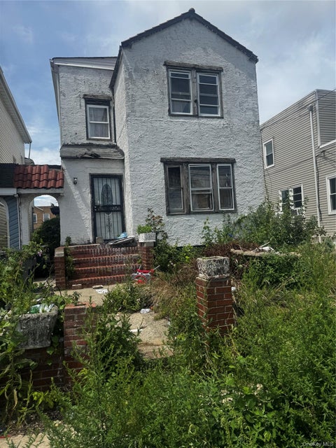 Homes For Sale - 13838 233rd Street<br/> Rosedale, NY 11422