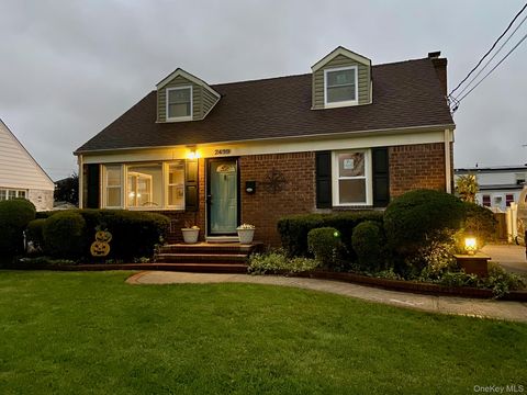 Photo of 2499 3rd Avenue, East Meadow, NY 11554 (MLS # 924574)