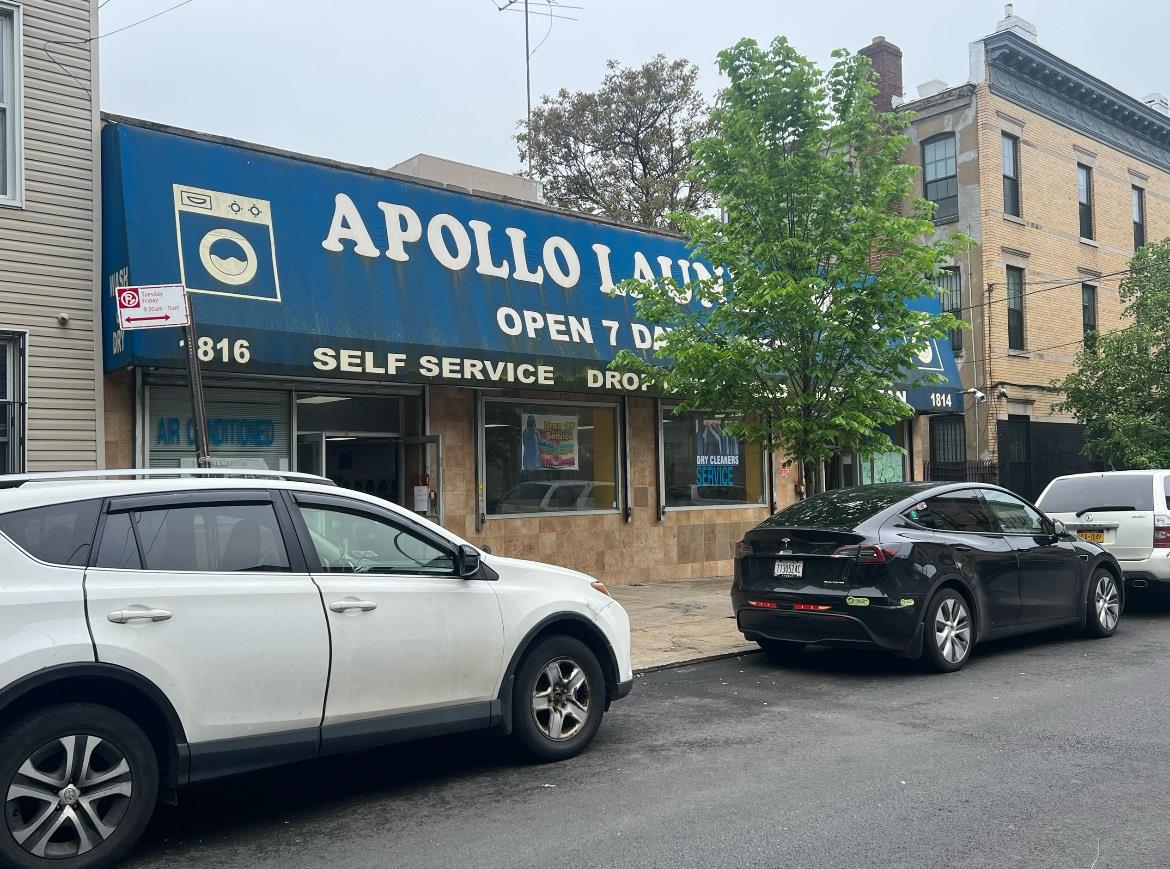 18-14/16 Putnam Ave