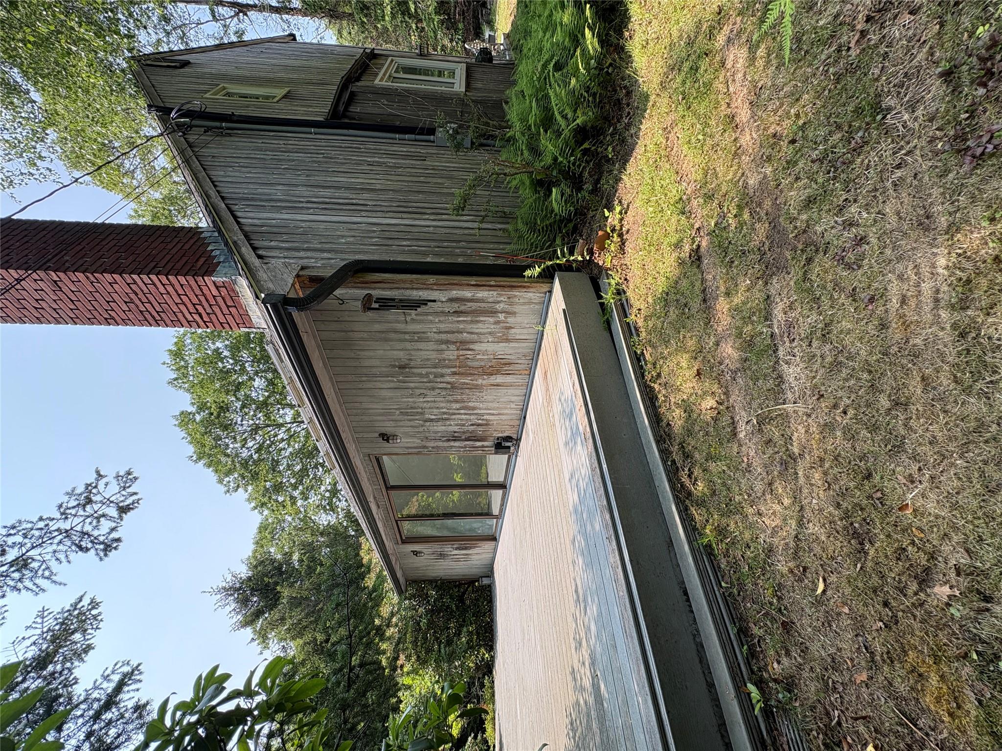 165 Roses Grove Road