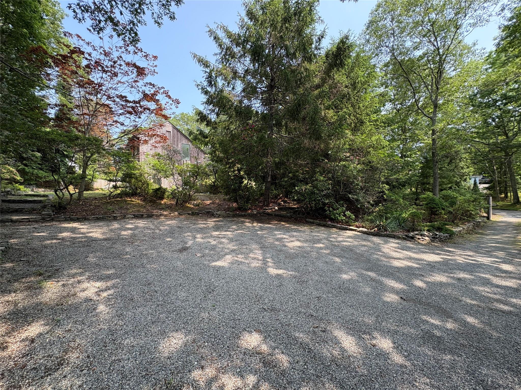 165 Roses Grove Road