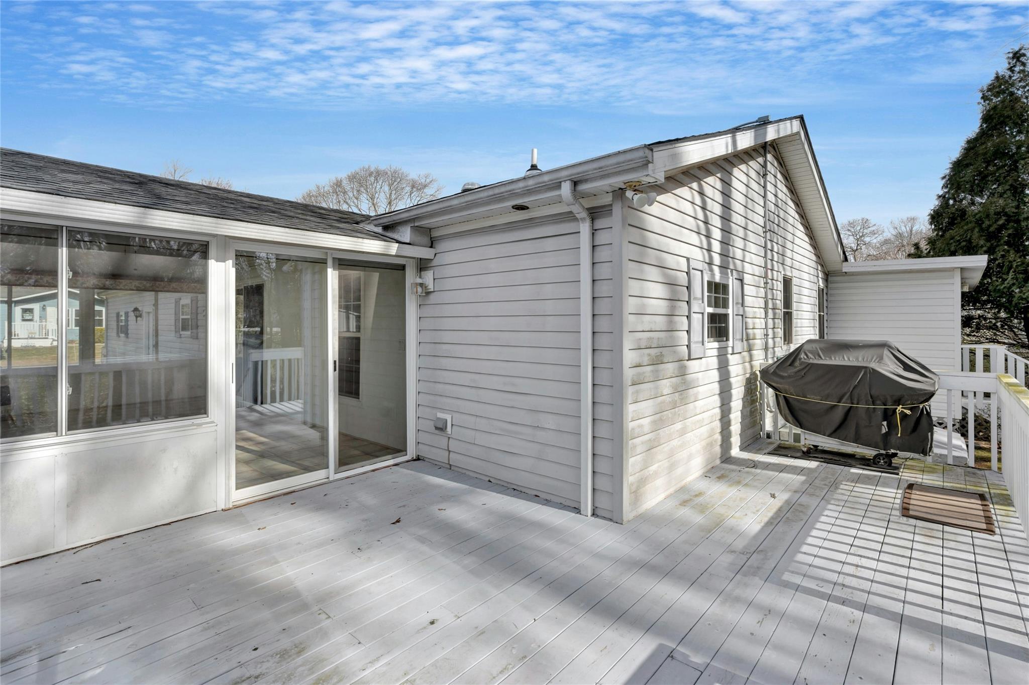 1407 W Middle Road #88, Calverton, New York image 25