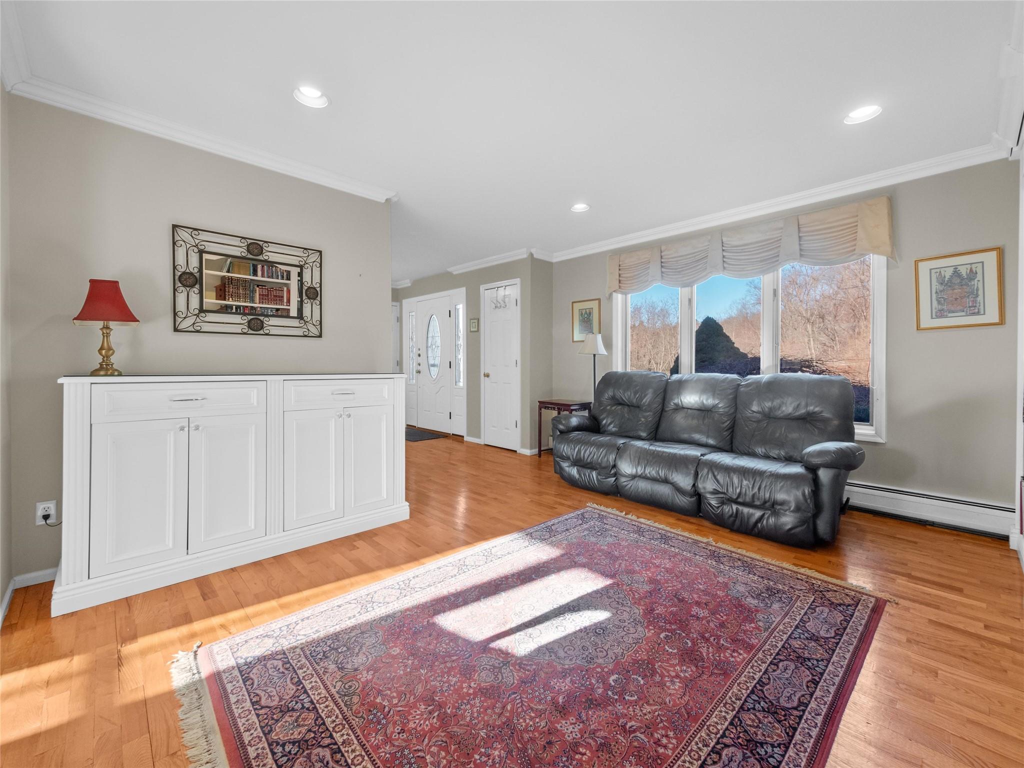 11 Balanchine Court, Airmont, New York image 12
