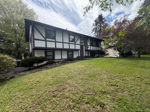 Homes For Sale - 23 Bradner Drive<br/> Warwick, NY 10990