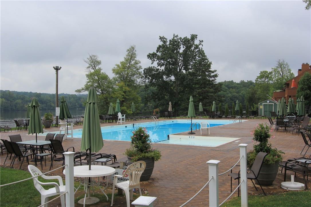 721 W Panorama Drive, Mohegan Lake, New York image 19
