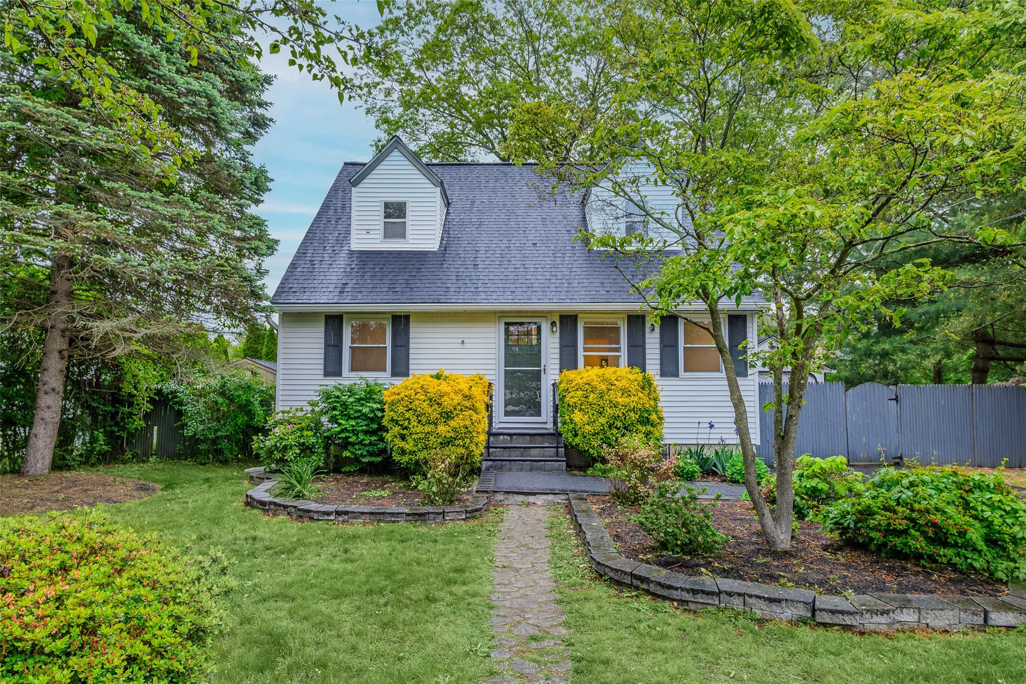 59 Burney Boulevard, Mastic, New York image 1
