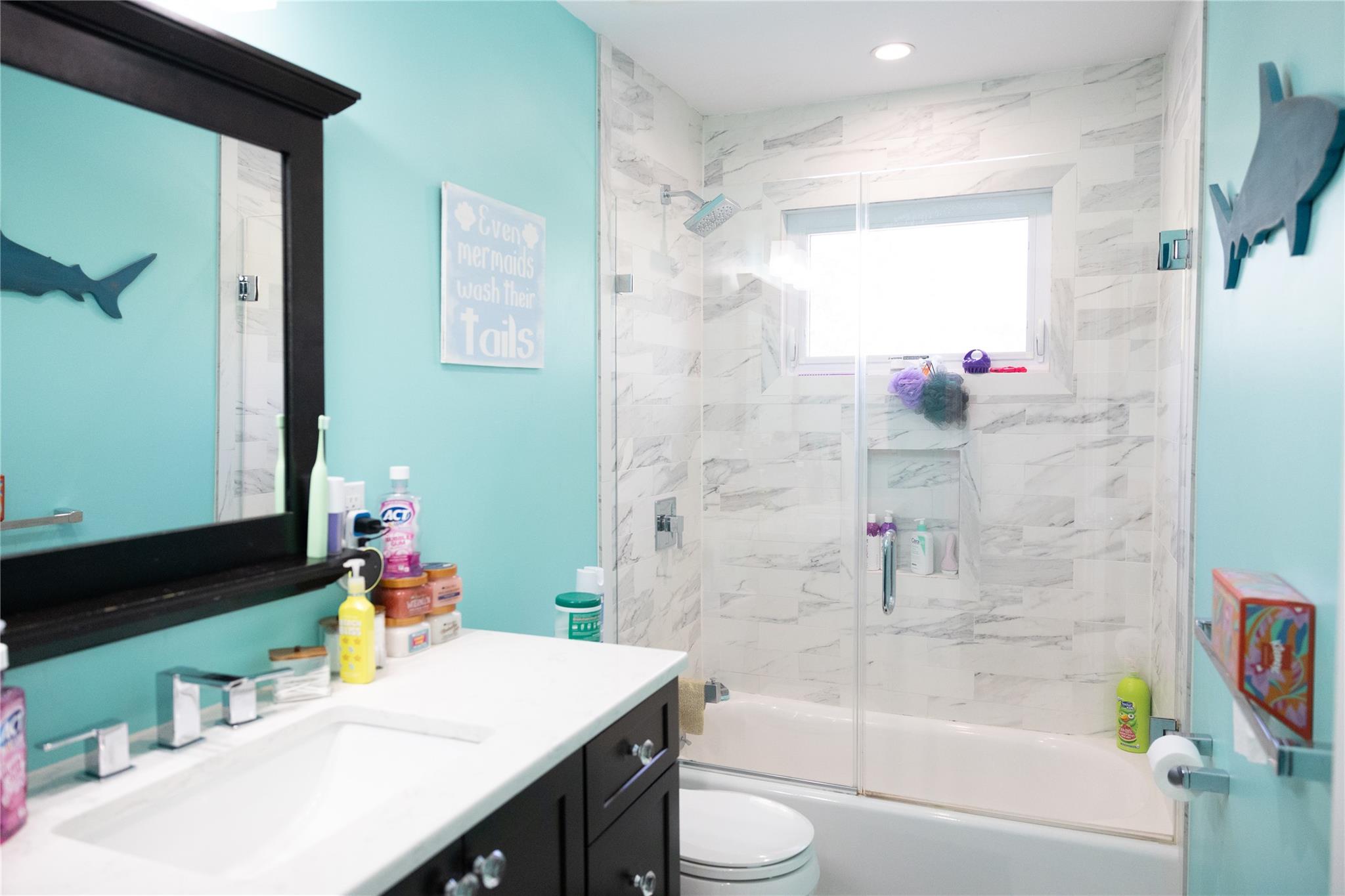 52 S Windhorst Avenue, Bethpage, New York image 23