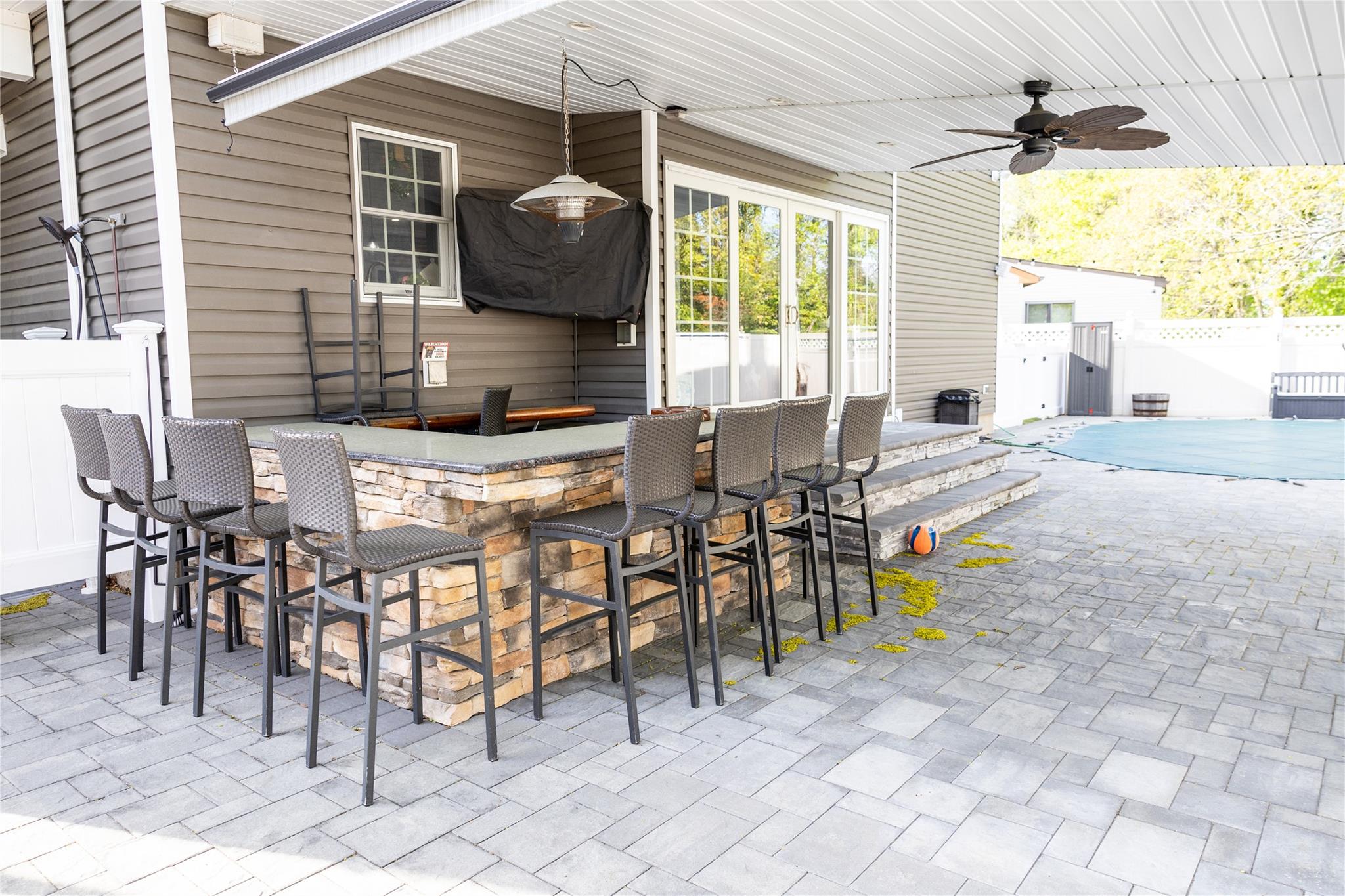 52 S Windhorst Avenue, Bethpage, New York image 28