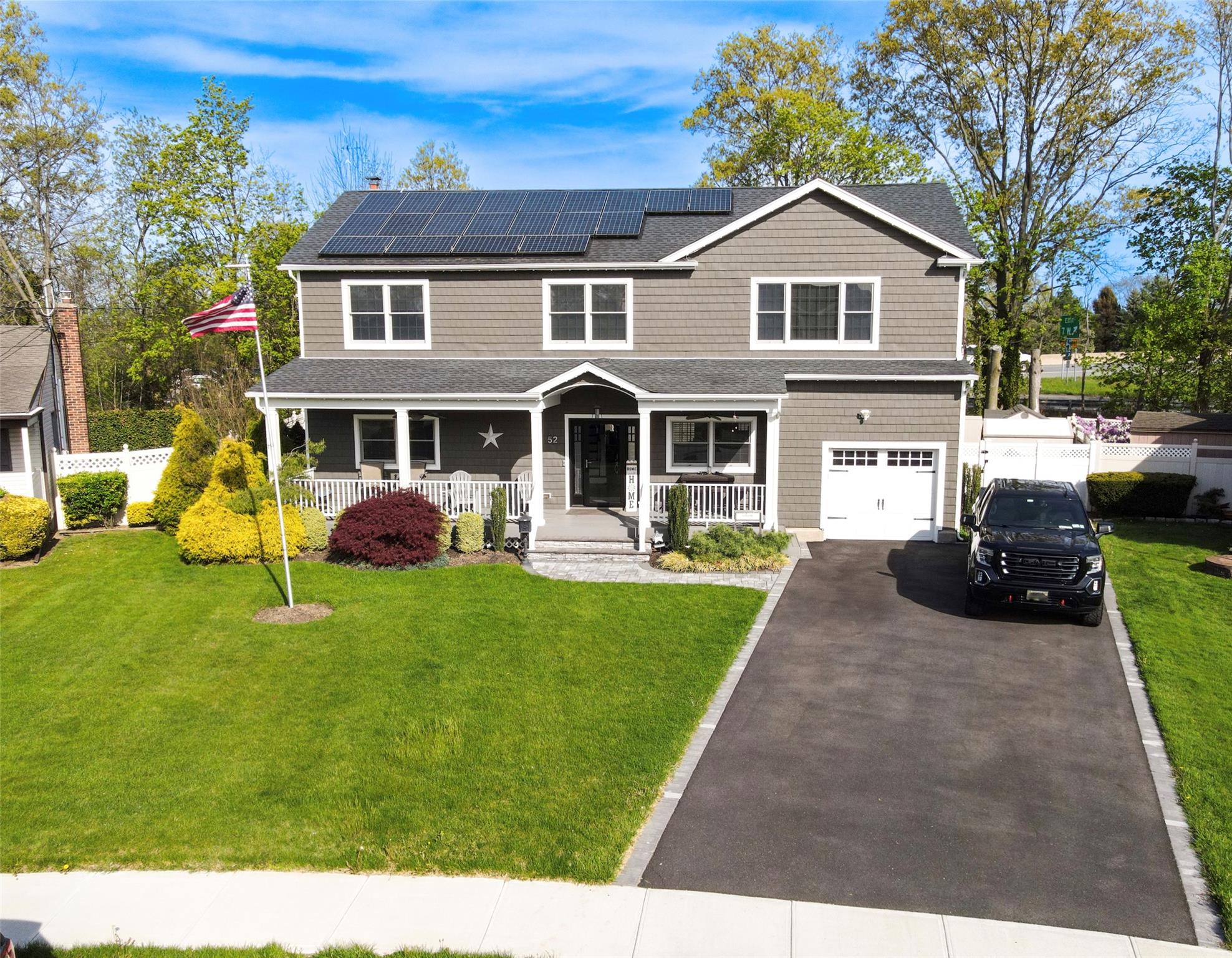 52 S Windhorst Avenue