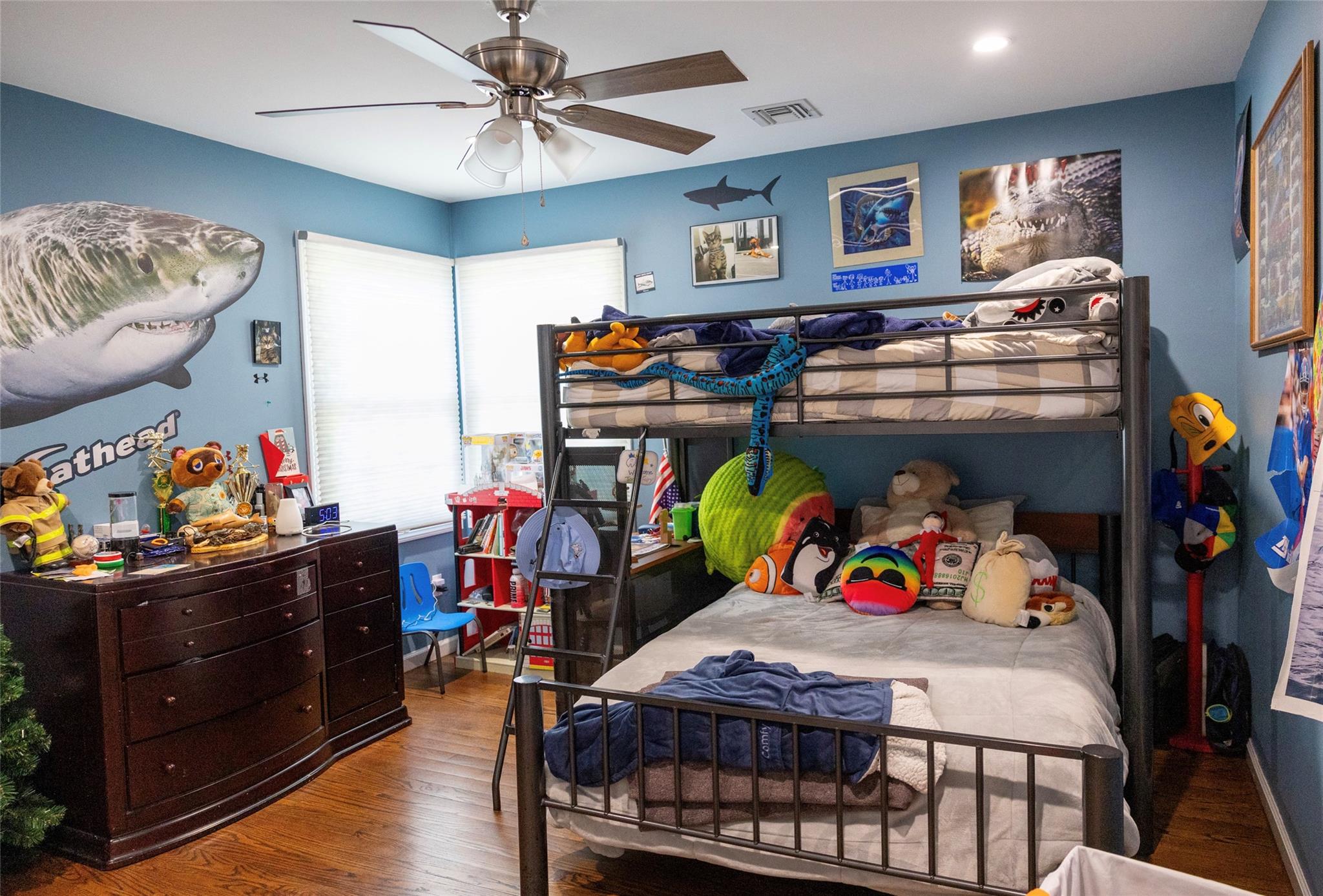 52 S Windhorst Avenue, Bethpage, New York image 36
