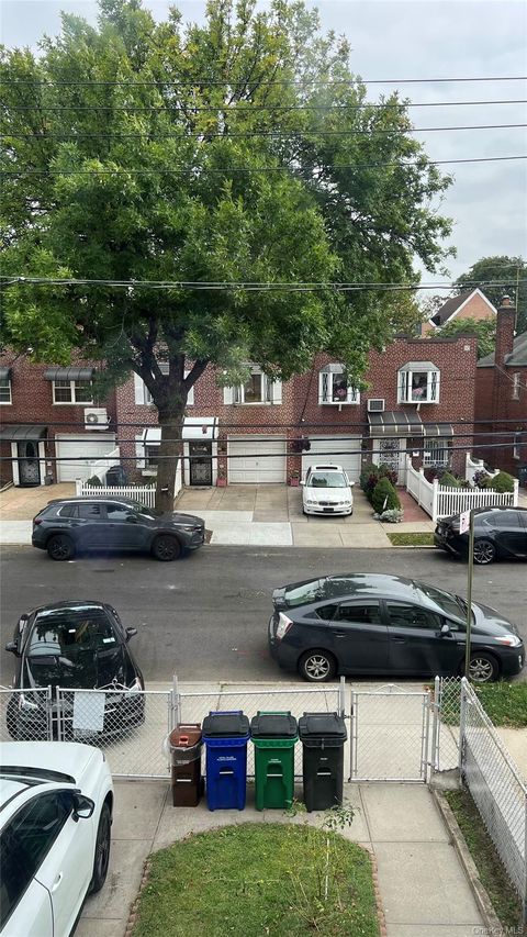 24-14 93 Street East Elmhurst NY 11369