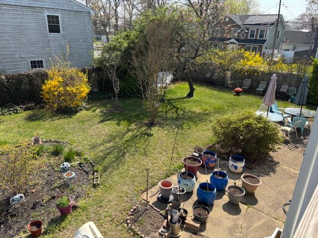 2 Copiague Place, Copiague, New York image 31