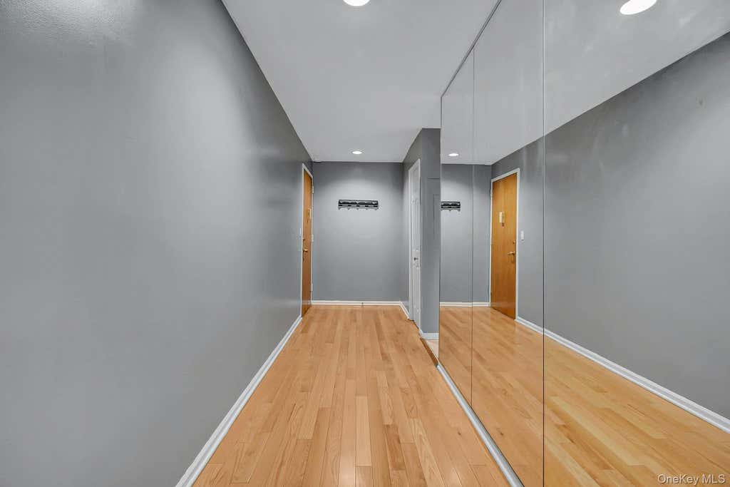 Photo of 24 Ray Place #1-4, Scarsdale, NY 10583 (MLS # 1008840)