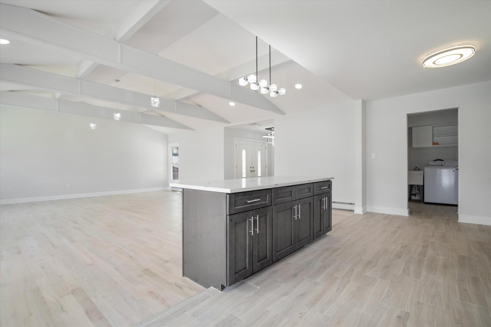 472 Farmranch Road, Bethpage, New York image 4