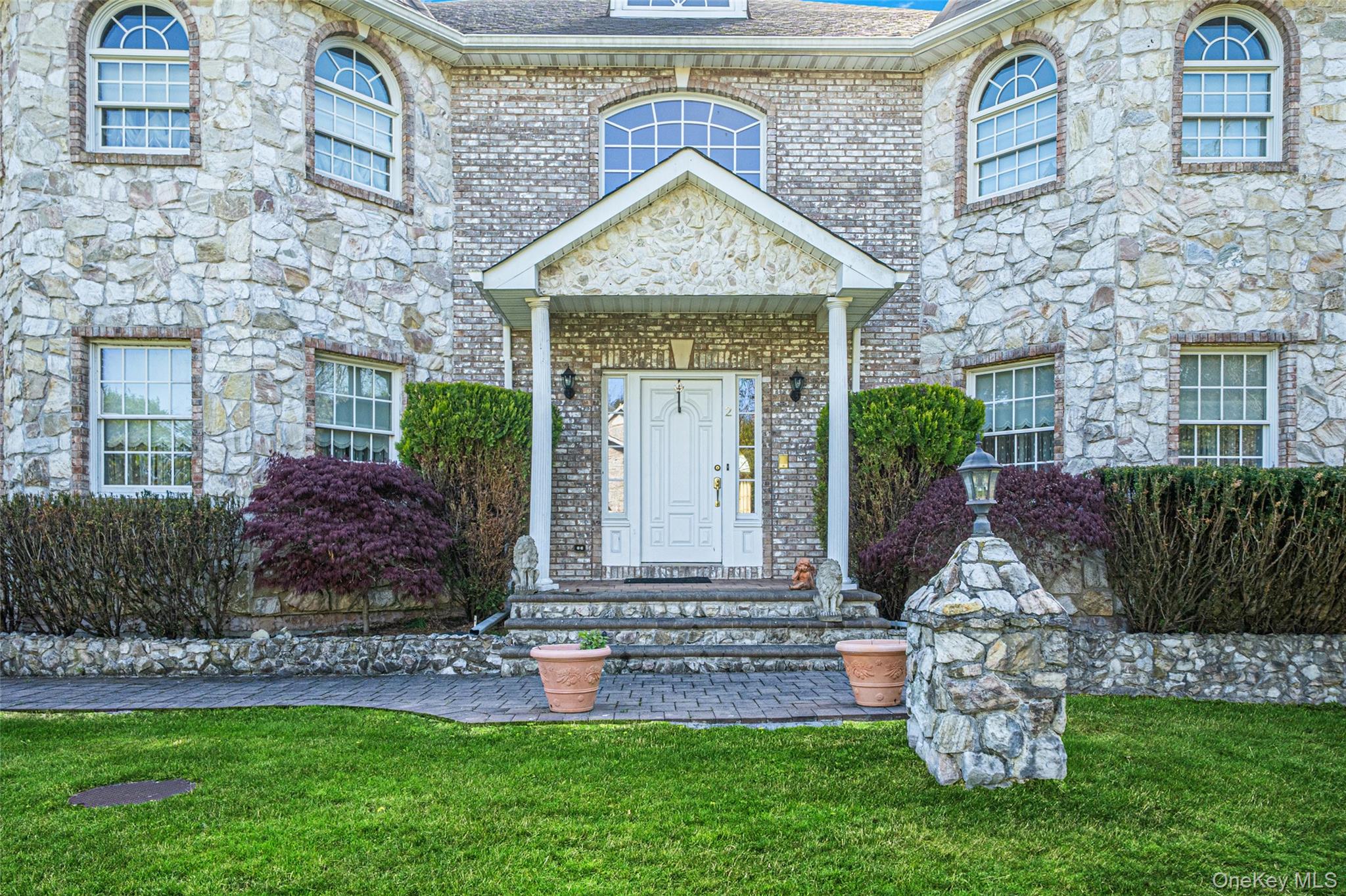 2 Deepwells Lane