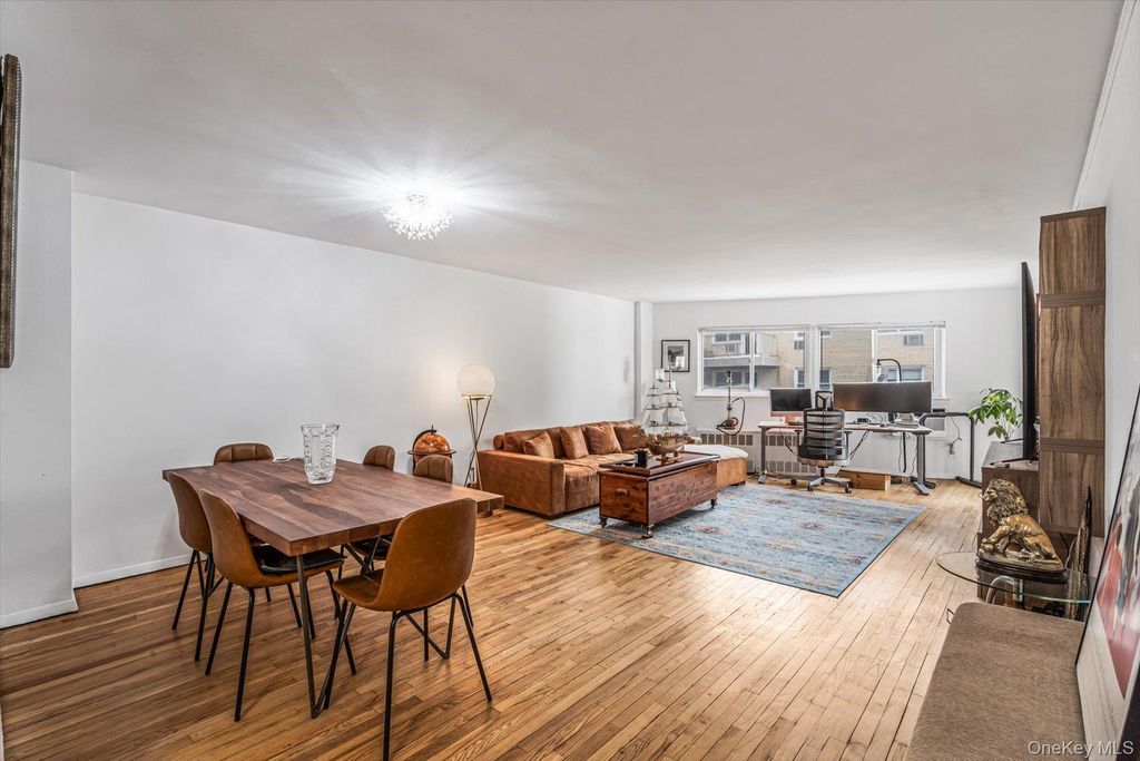 Photo of 600 Shore Road #5B, Long Beach, NY 11561 (MLS # 960266)