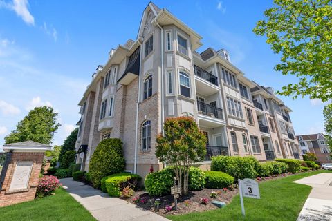 Condo For Sale - 236 Roosevelt Way #3306<br/> Westbury, NY 11590