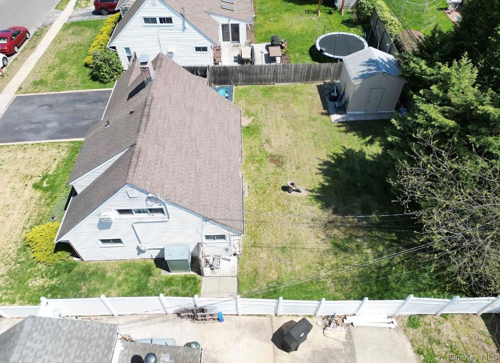 Photo of 6 Mead Lane, Westbury, NY 11590 (MLS # 990754)